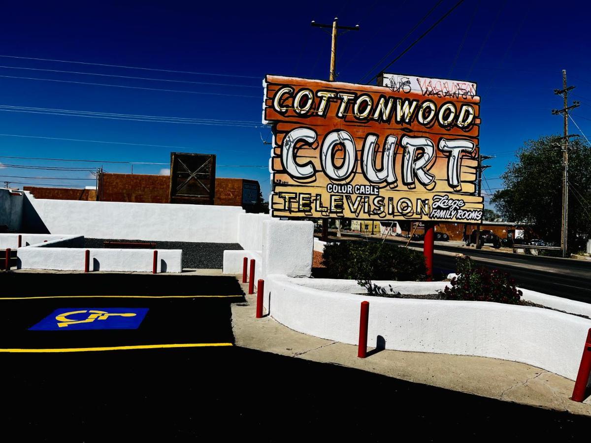 Cottonwood Court Motel Санта-Фе Екстер'єр фото