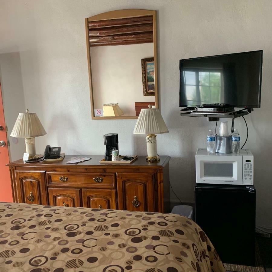 Cottonwood Court Motel Санта-Фе Екстер'єр фото