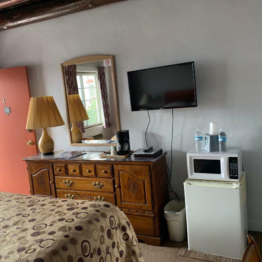 Cottonwood Court Motel Санта-Фе Екстер'єр фото